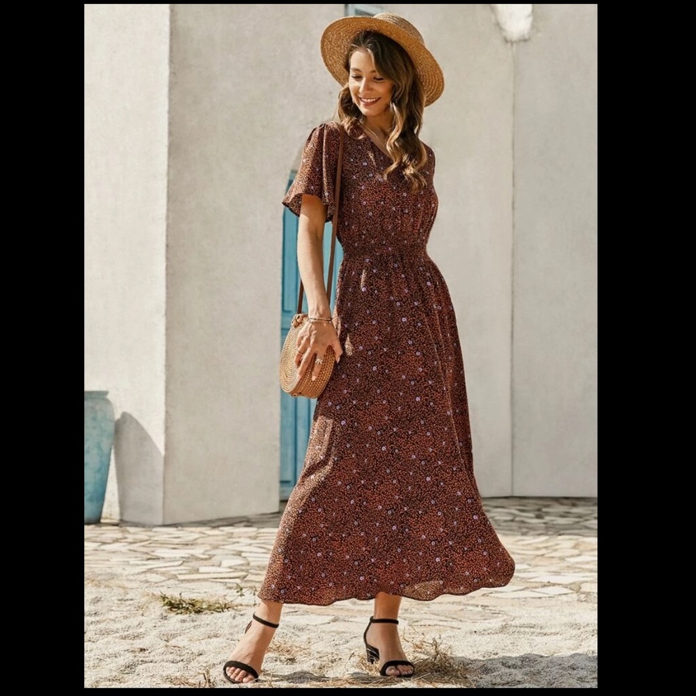 V Neck all over Print